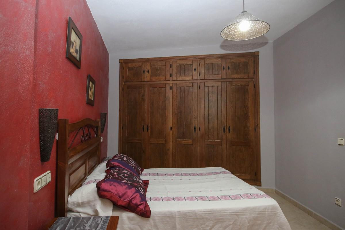 Geschakelde Woning in Alozaina-21