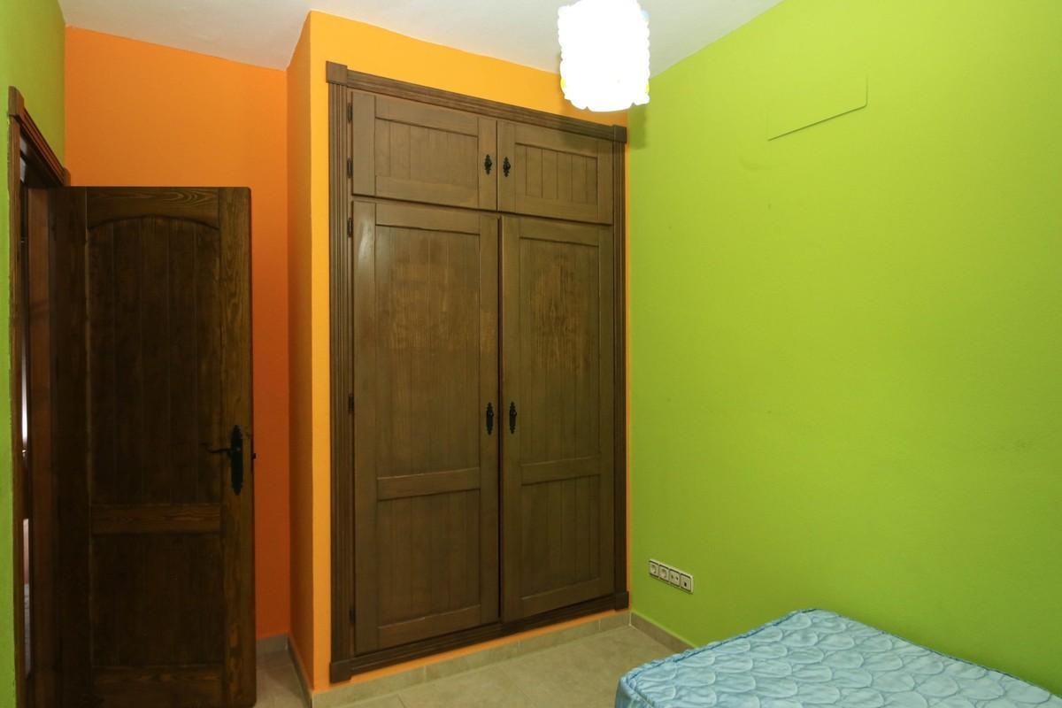Geschakelde Woning in Alozaina-22