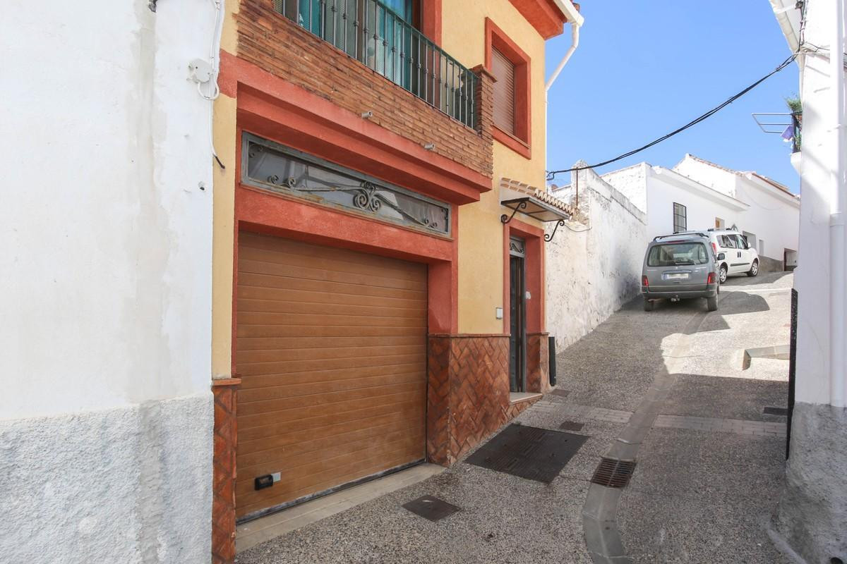 Geschakelde Woning in Alozaina-36