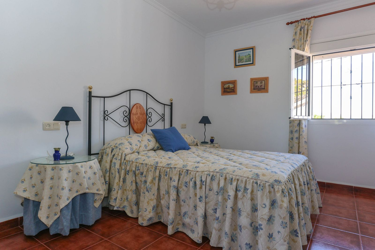 Huis te koop in Alozaina | 3 slaapkamers H4117033