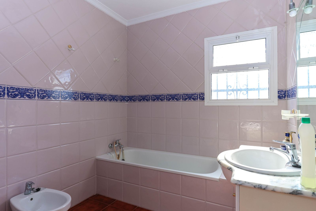 Huis te koop in Alozaina | 3 slaapkamers H4117033