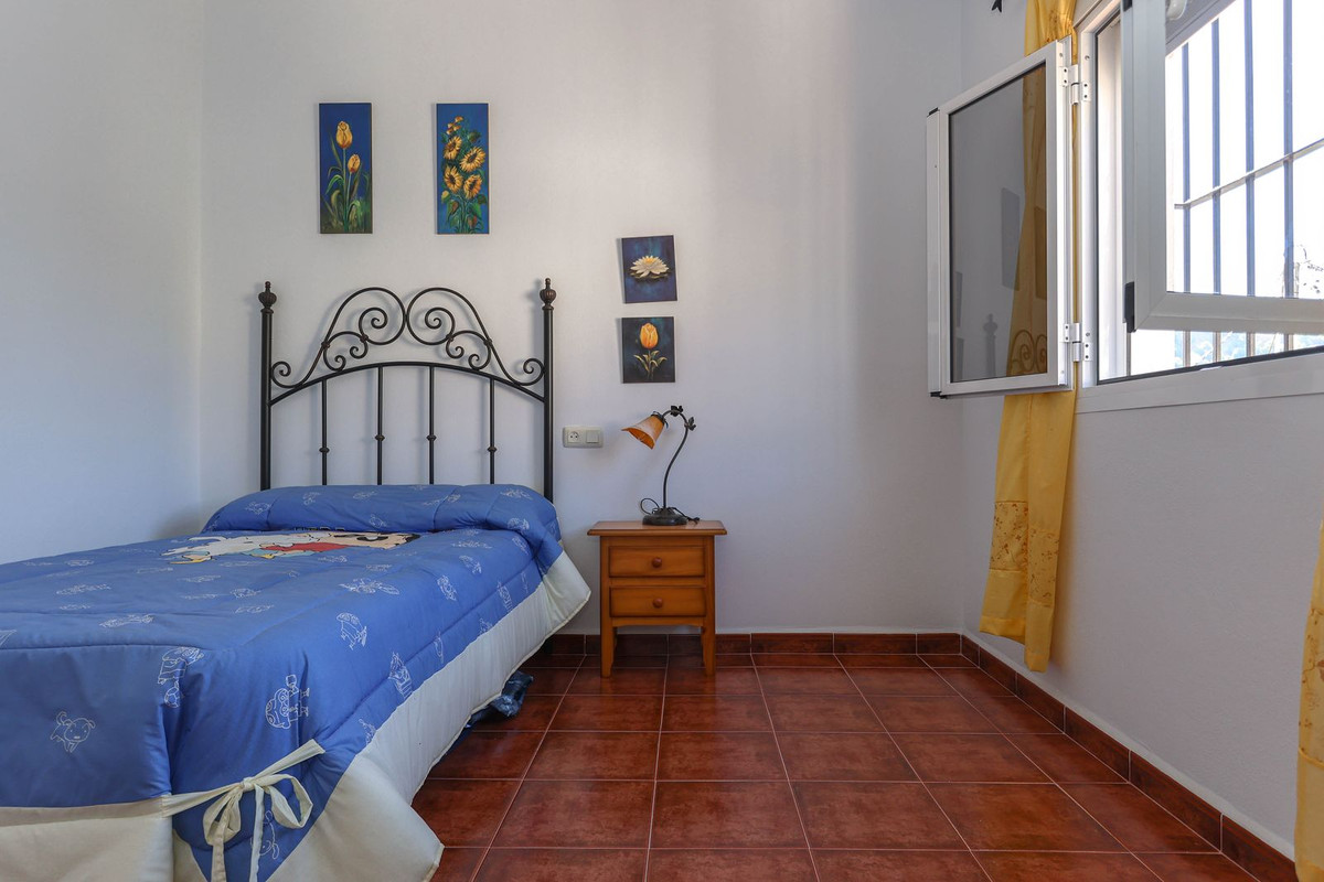 Huis te koop in Alozaina | 3 slaapkamers H4117033