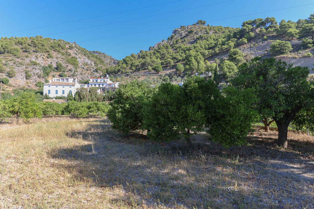 Huis te koop in Alozaina | 3 slaapkamers H4117033