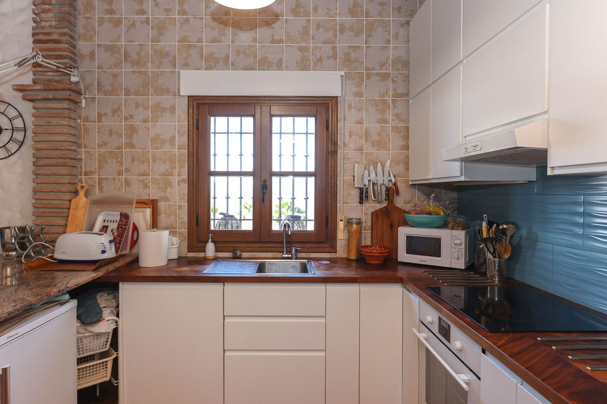 Vrijstaande Villa in Alozaina-22