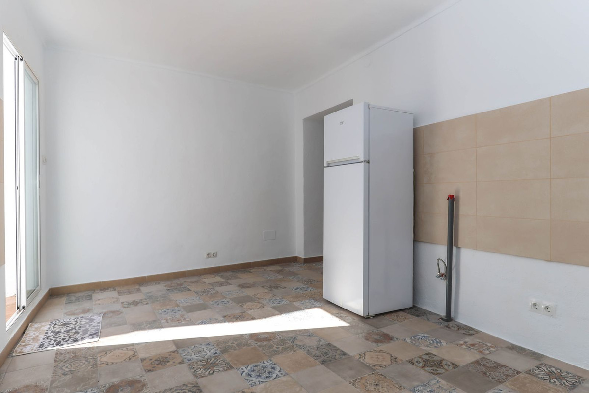 Geschakelde Woning in Alozaina-22