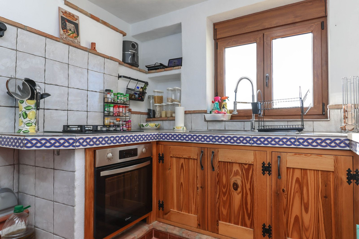 Geschakelde Woning in Alozaina-21
