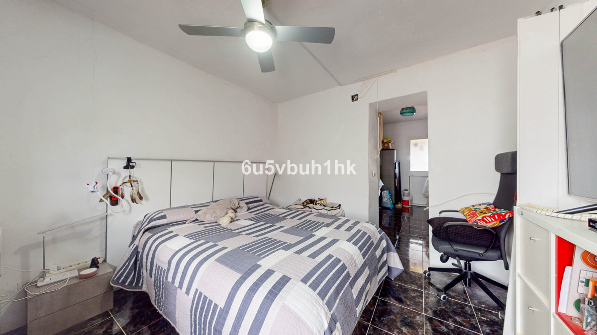 Geschakelde Woning in Alozaina-13