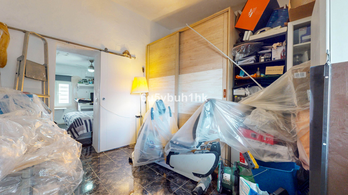 Geschakelde Woning in Alozaina-16