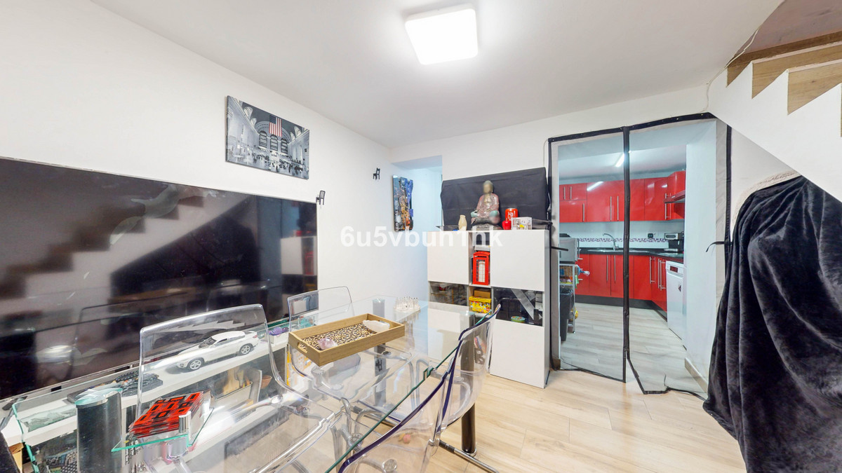 Geschakelde Woning in Alozaina-7