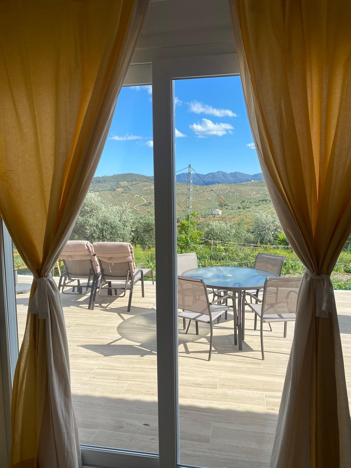 Finca - Cortijo te koop in Alozaina | 5 slaapkamers H5063392