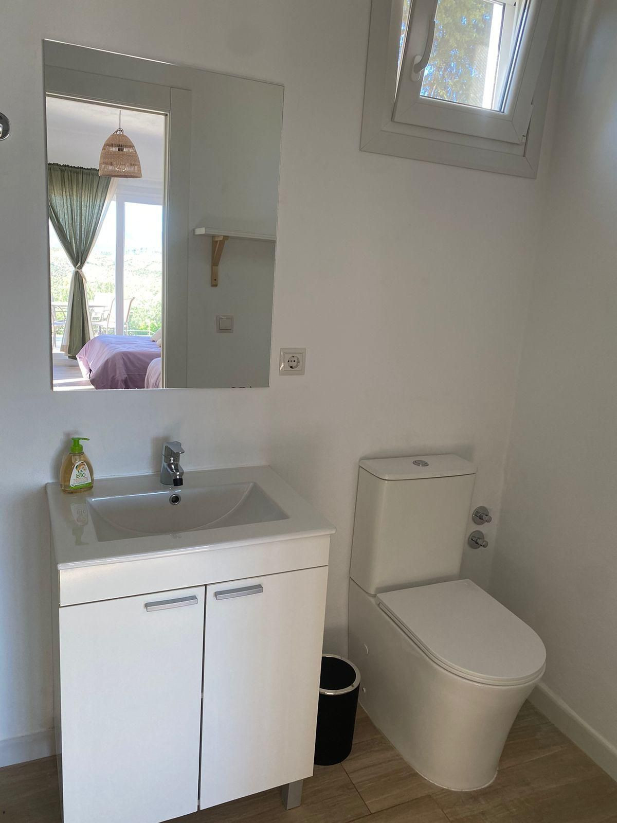 Finca - Cortijo te koop in Alozaina | 5 slaapkamers H5063392