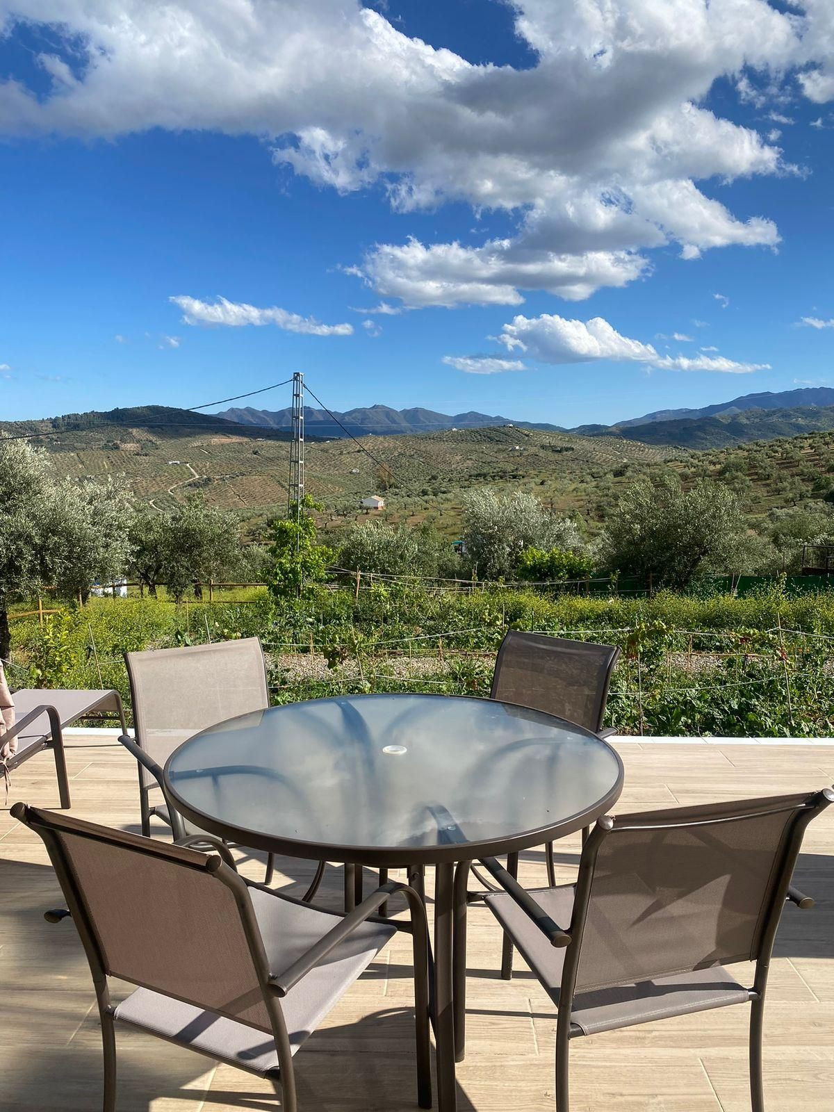 Finca - Cortijo te koop in Alozaina | 5 slaapkamers H5063392