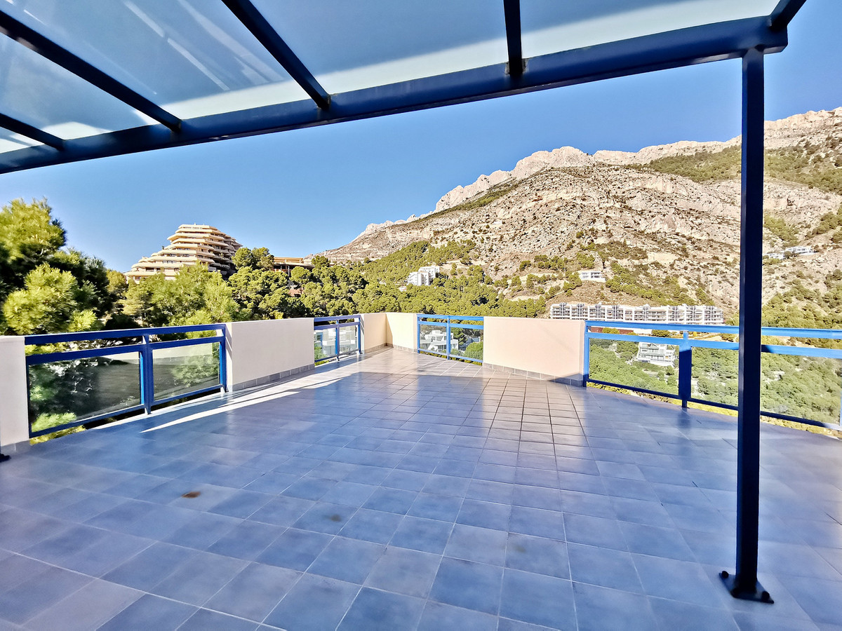 Vrijstaande Villa te koop in Altea | 4 slaapkamers H4129006