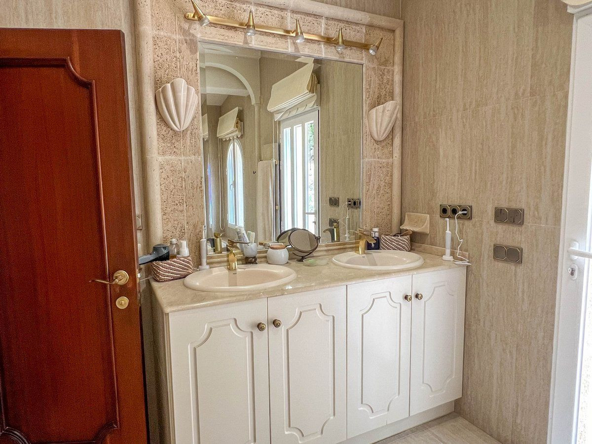 Property main view 16