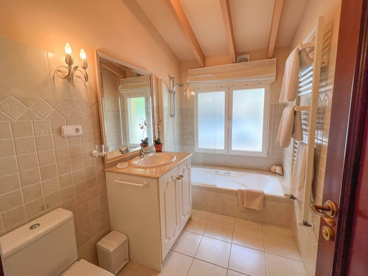 Property main view 22