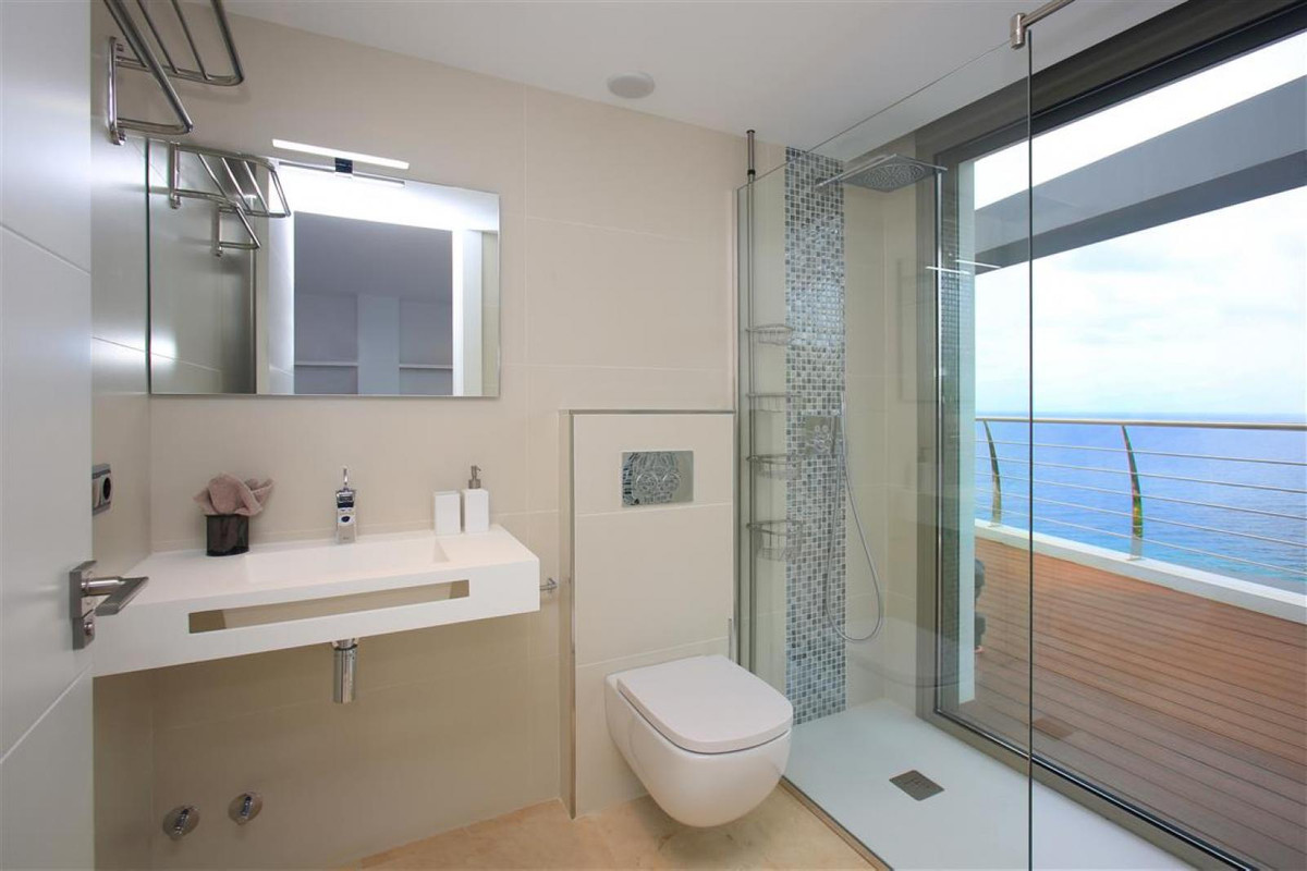 Property main view 40