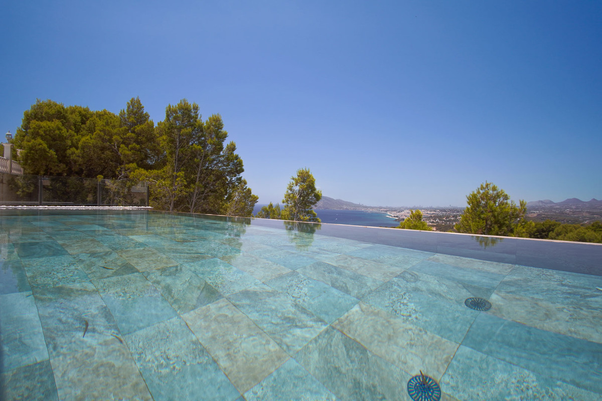 Property main view 30