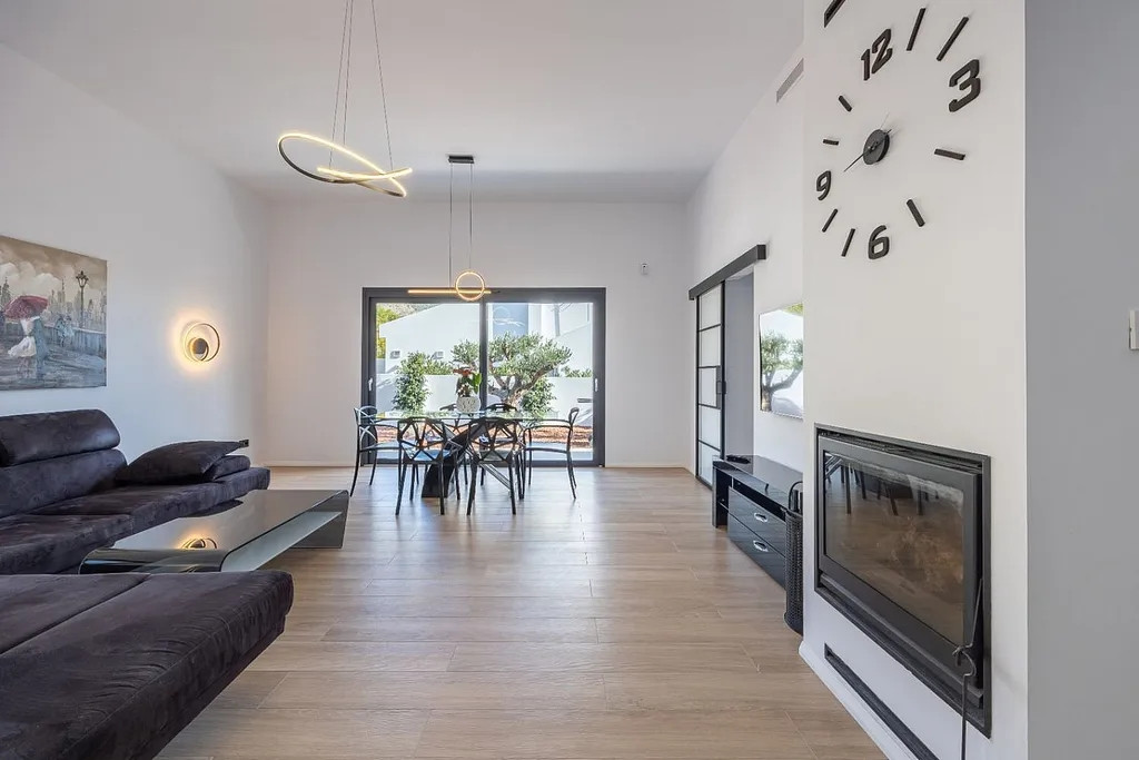 Property main view 28