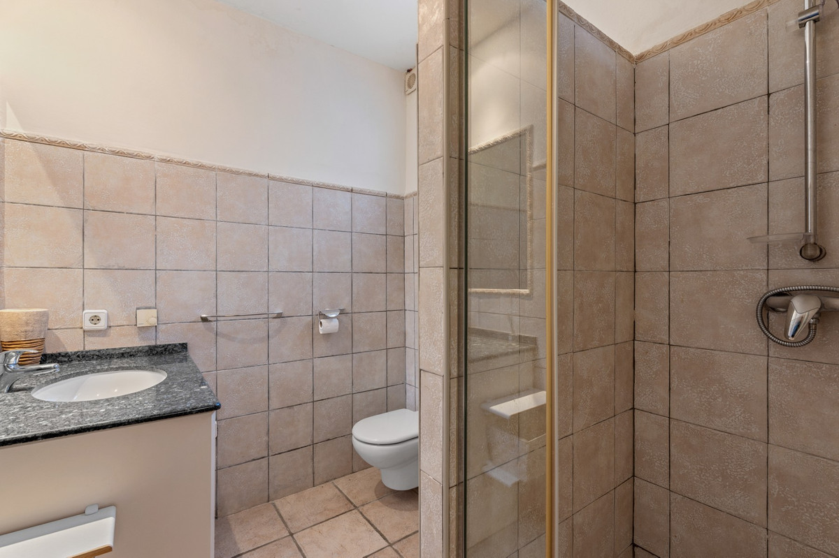 Property main view 40