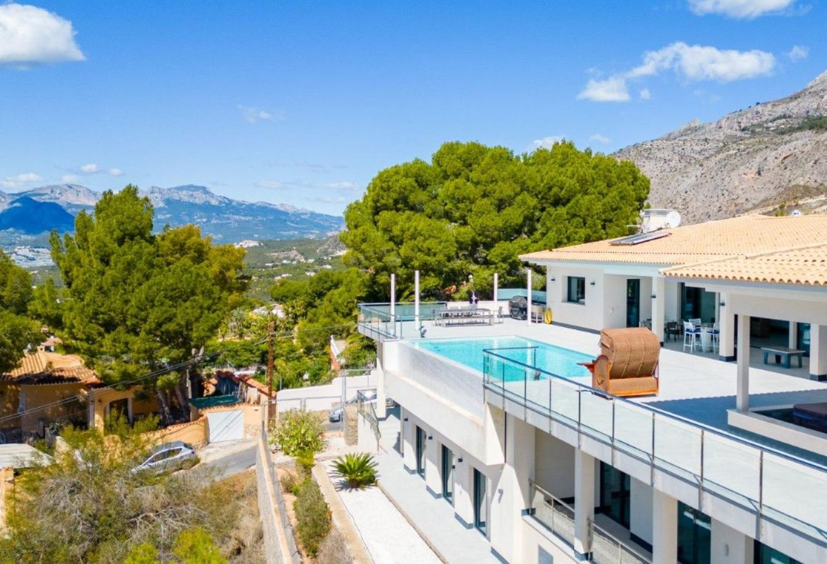 Vrijstaande Villa te koop in Altea | 5 slaapkamers H5385895