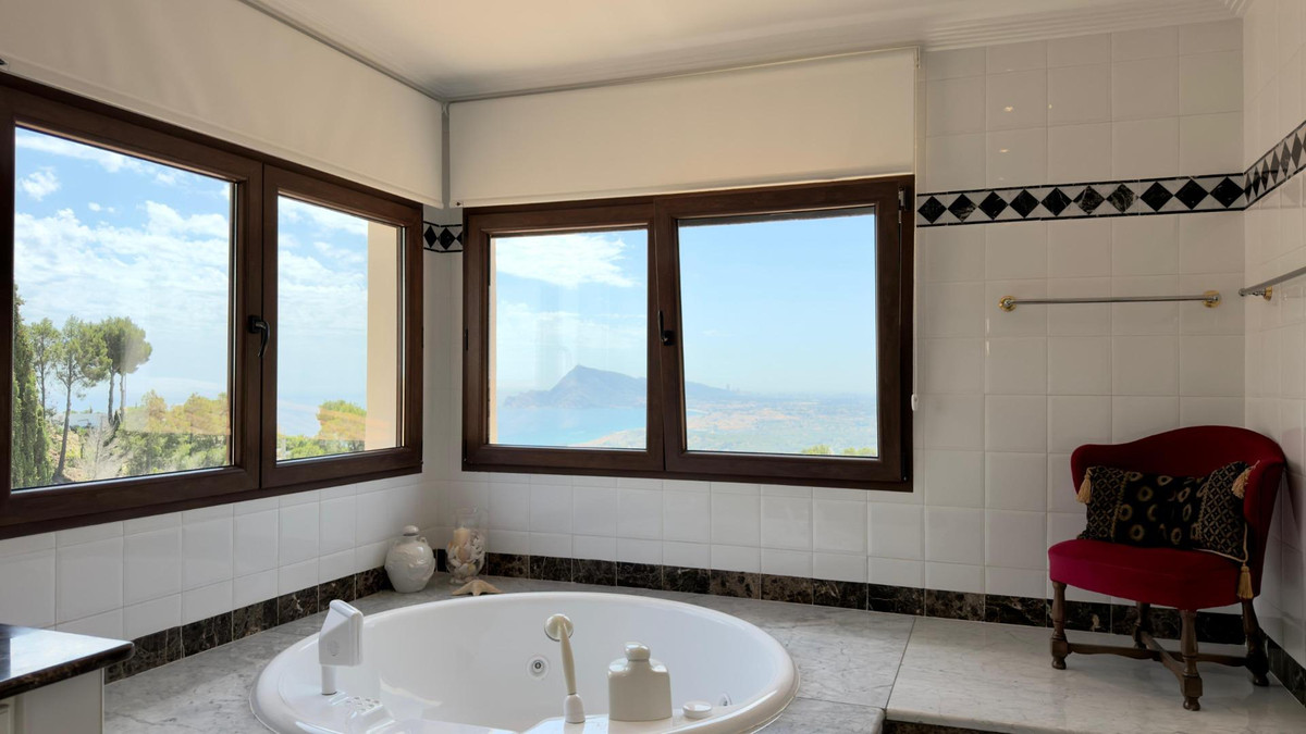 Bungalow te koop in Altea | 5 slaapkamers H5388511