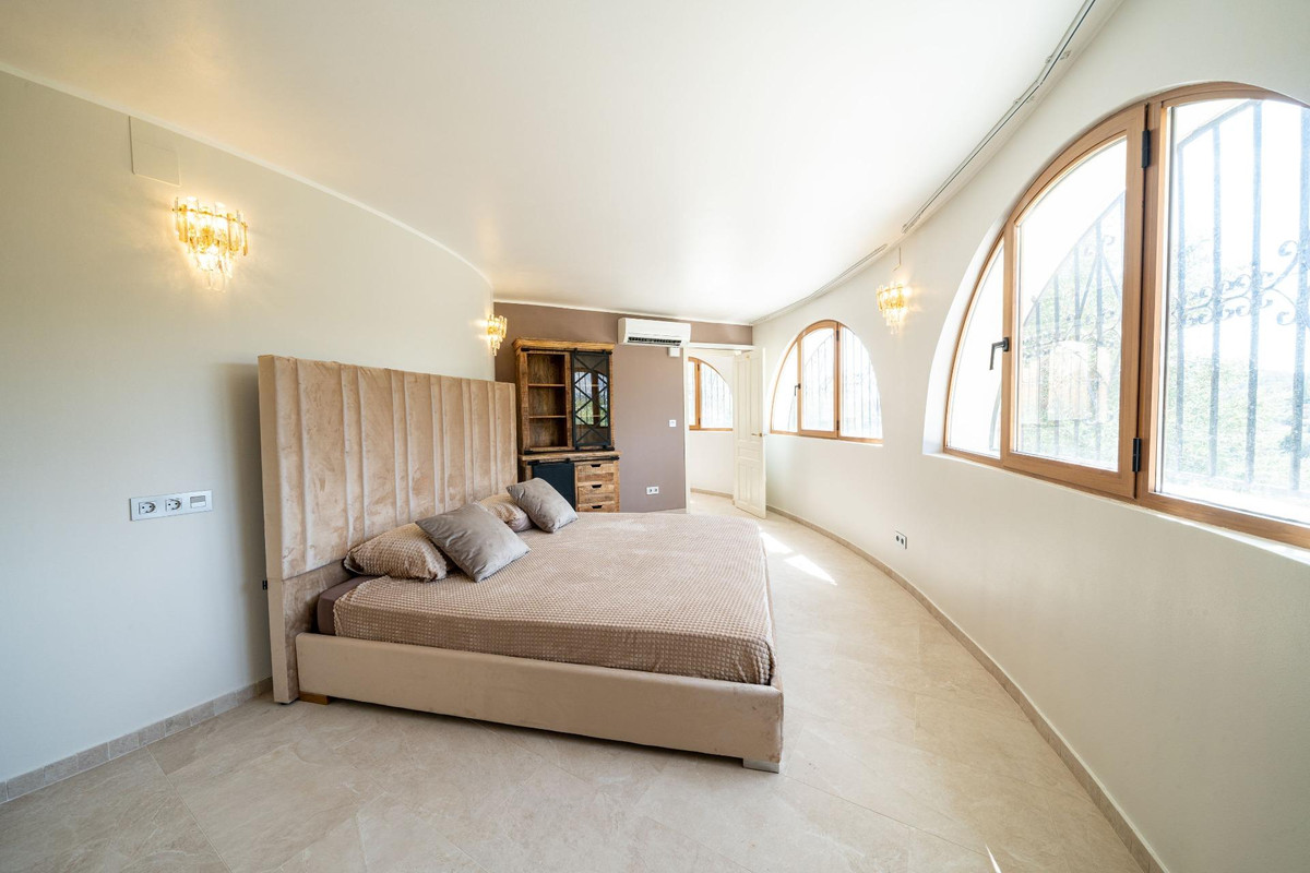 Property main view 32