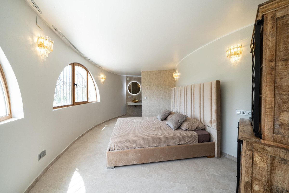 Property main view 33