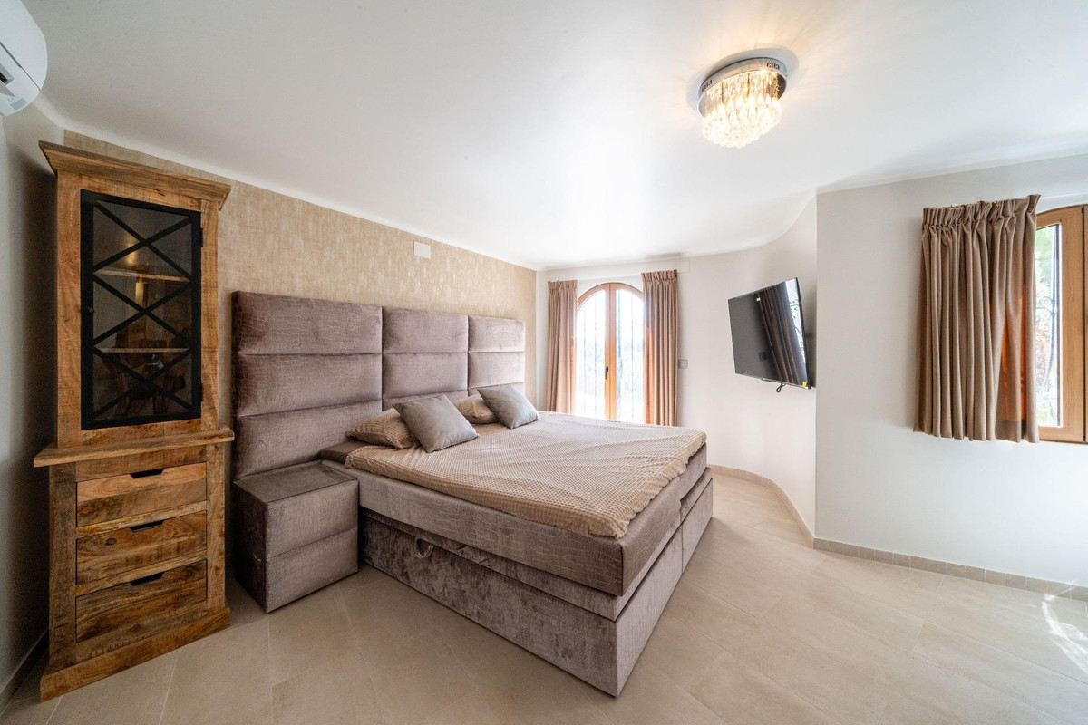 Property main view 39