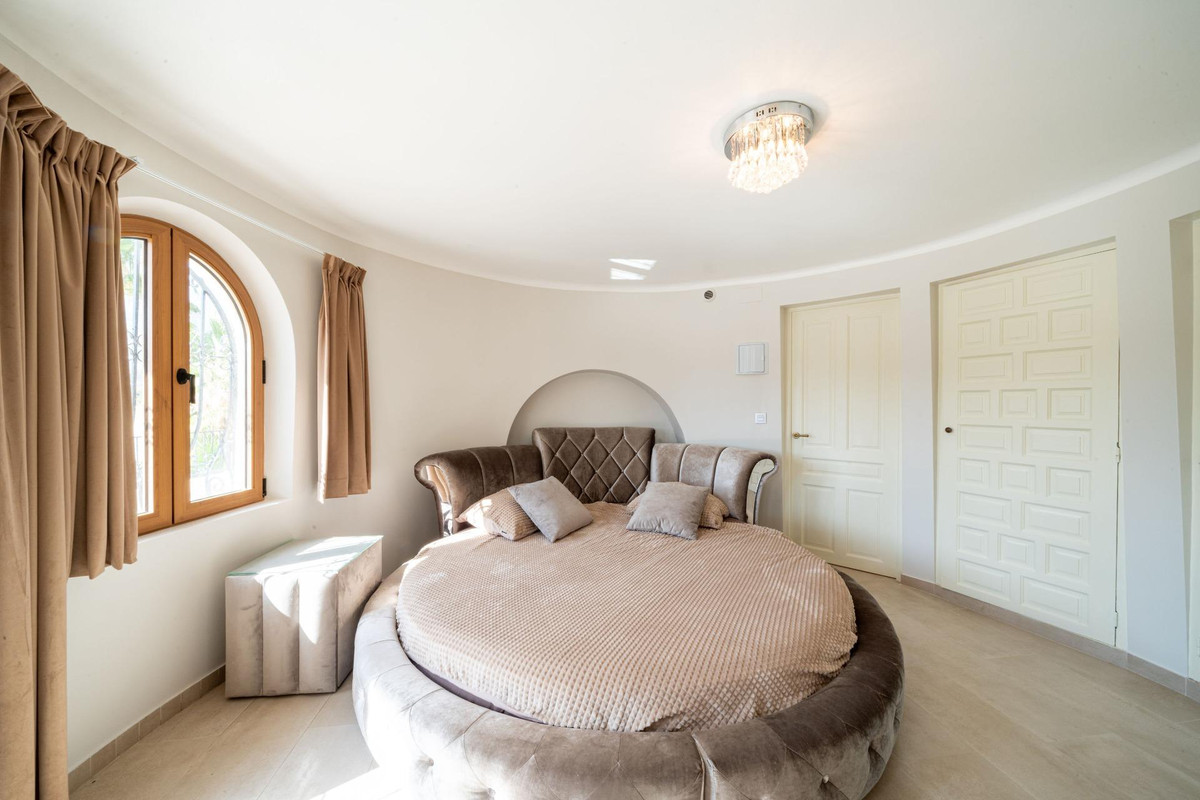Property main view 43