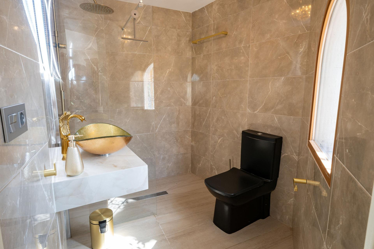 Property main view 44