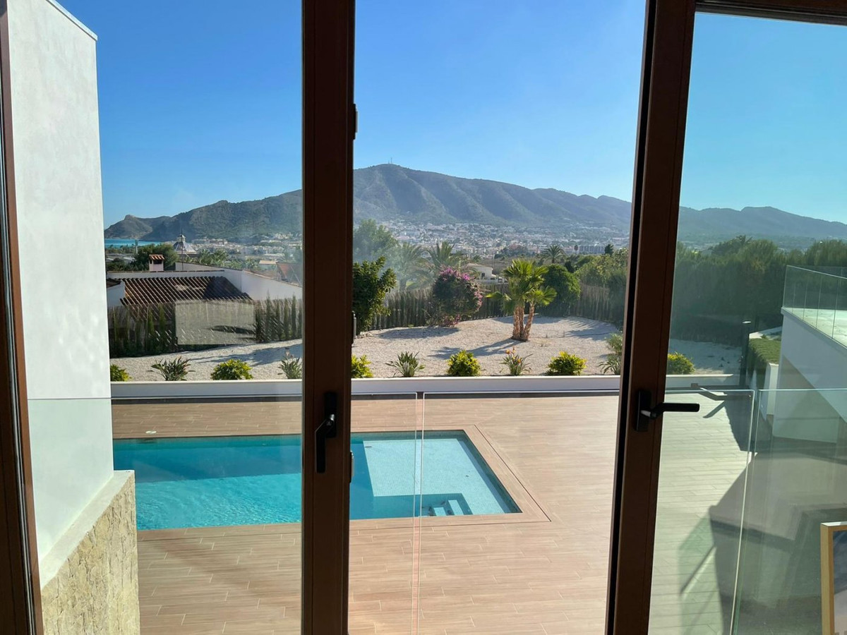 Bungalow te koop in Altea | 4 slaapkamers H5410735