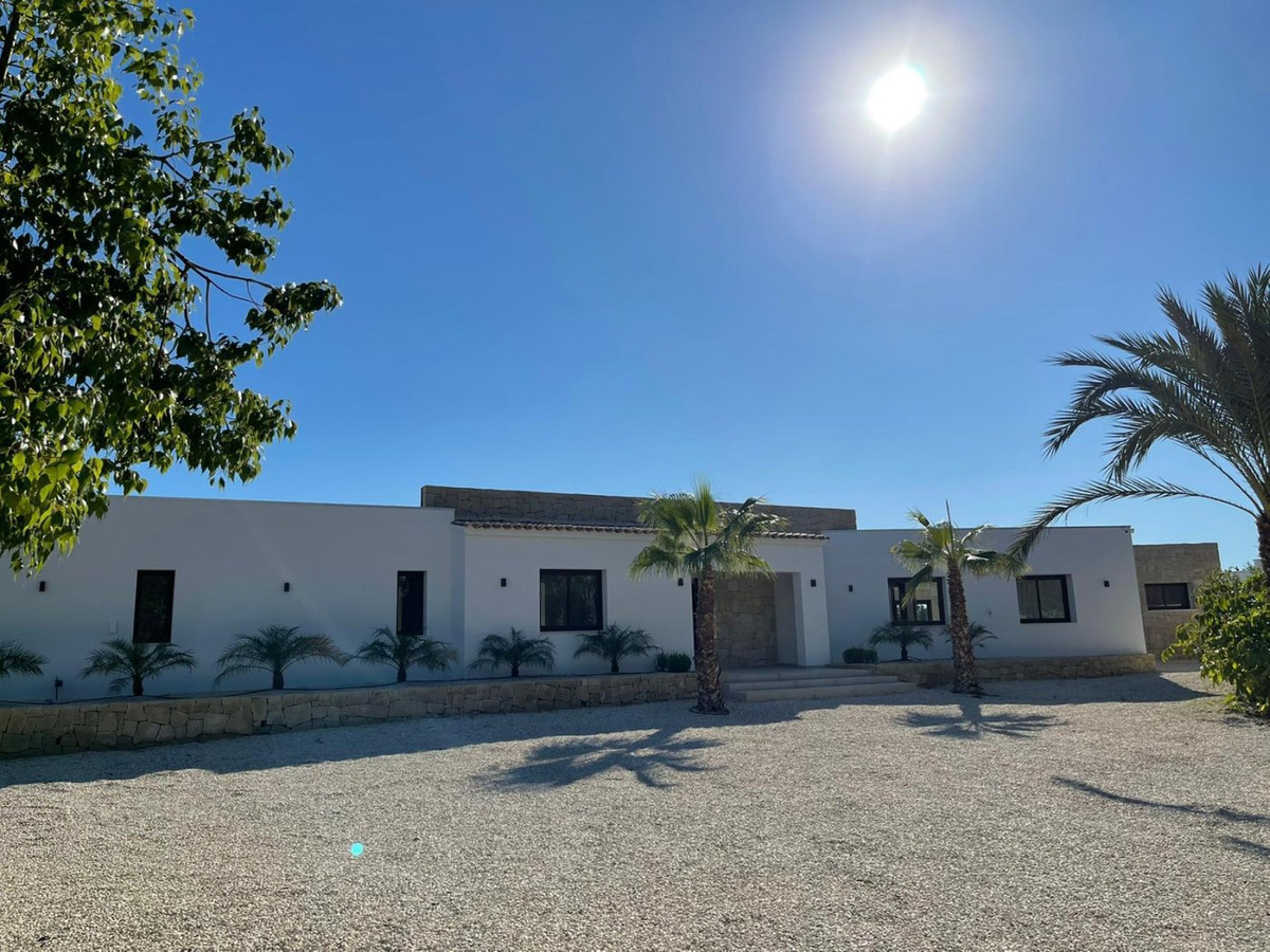 Bungalow te koop in Altea | 4 slaapkamers H5410735