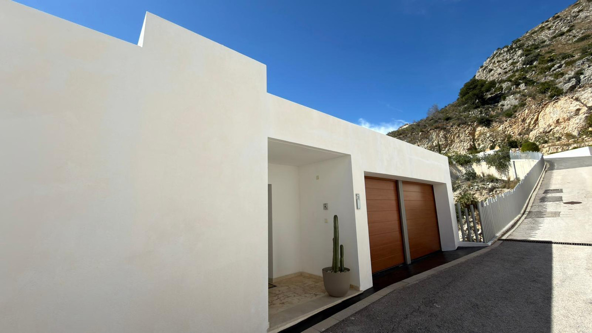 Property main view 37
