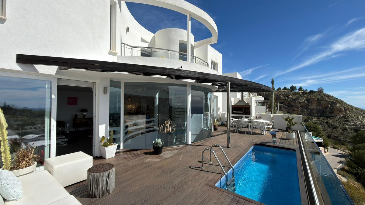 Property main view 39