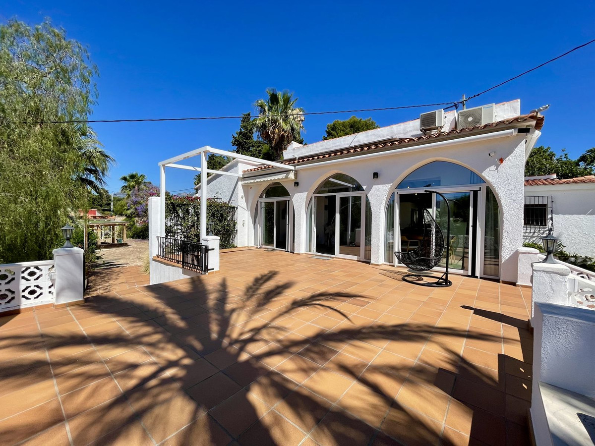 Vrijstaande Villa te koop in Altea | 4 slaapkamers H5439799