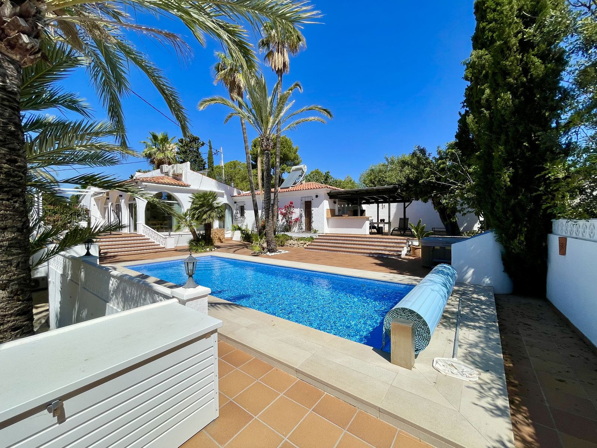 Vrijstaande Villa te koop in Altea | 4 slaapkamers H5439799
