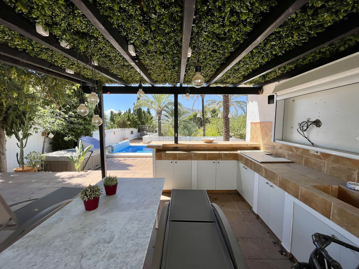 Vrijstaande Villa te koop in Altea | 4 slaapkamers H5439799