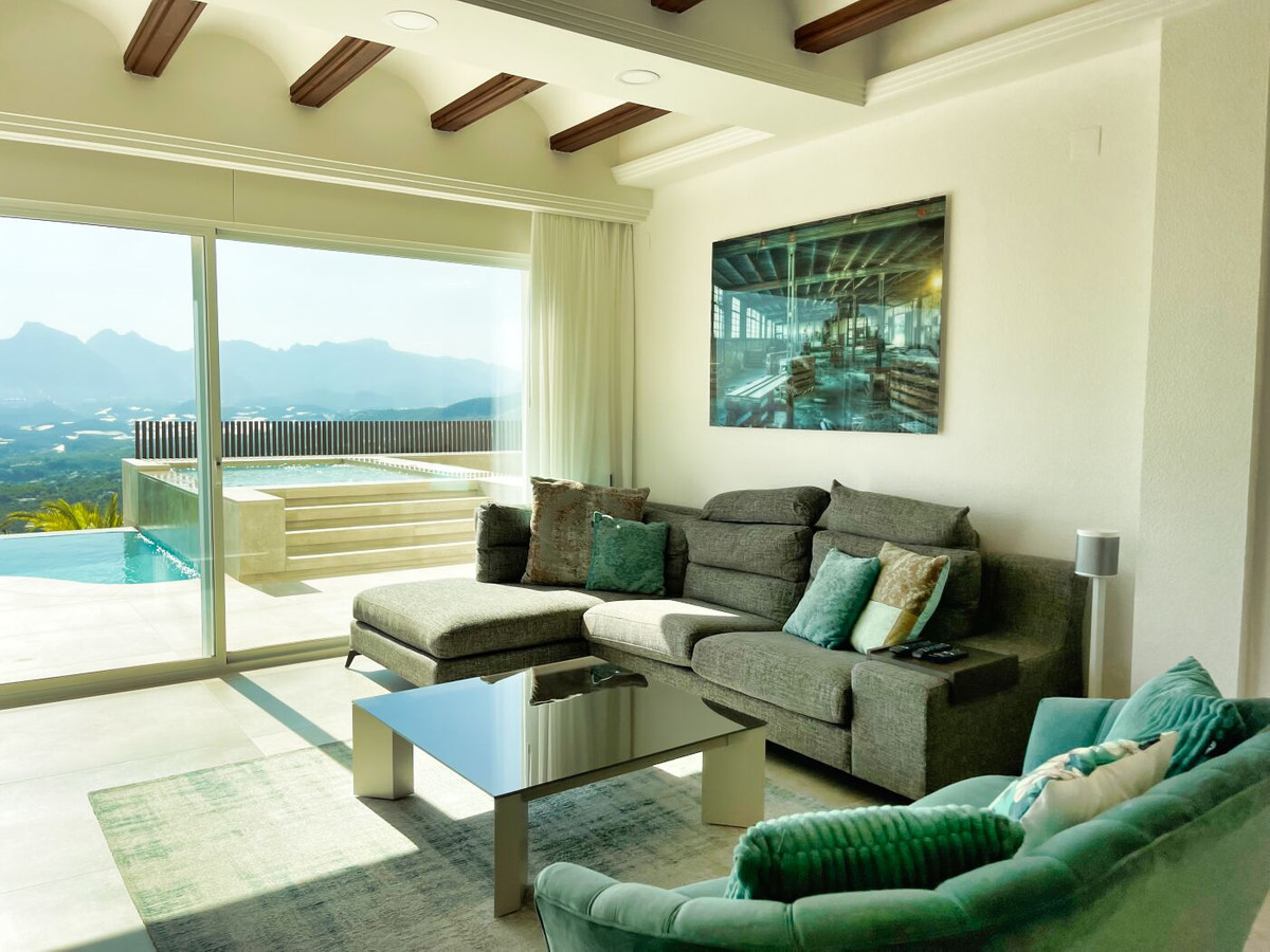 Huis te koop in Altea la Vella | 8 slaapkamers H4357078