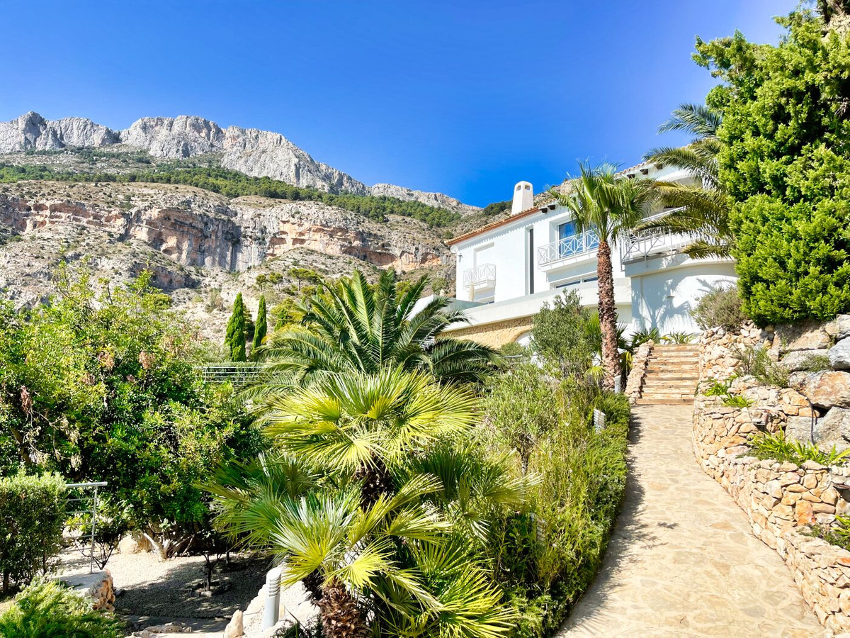 Huis te koop in Altea la Vella | 8 slaapkamers H4357078