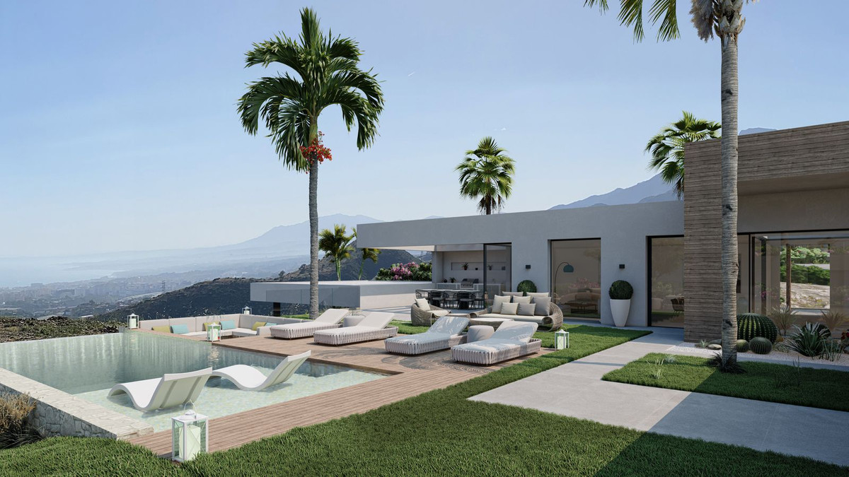 Vrijstaande Villa in Altos de los Monteros-2