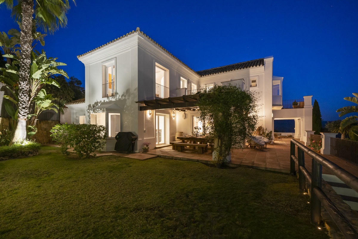 Vrijstaande Villa in Altos de los Monteros-45