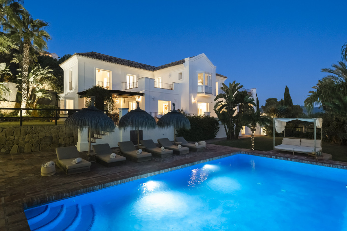 Vrijstaande Villa in Altos de los Monteros-46