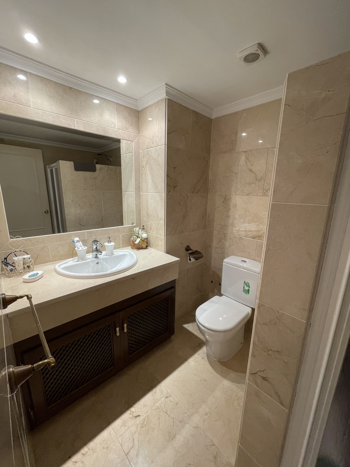 Geschakelde Woning in Altos de los Monteros-18