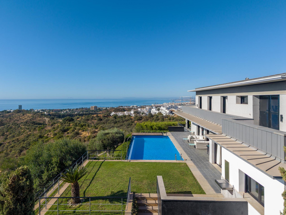 Huis te koop in Altos de los Monteros | 5 slaapkamers H5207968