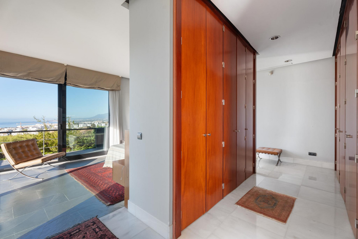 Huis te koop in Altos de los Monteros | 5 slaapkamers H5207968