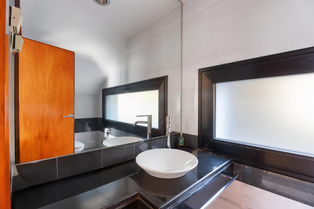 Huis te koop in Altos de los Monteros | 5 slaapkamers H5207968