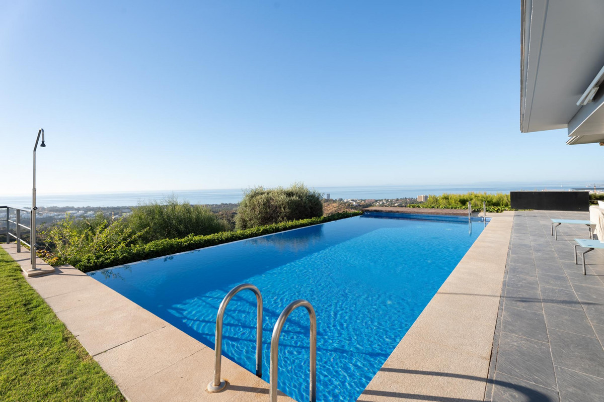 Huis te koop in Altos de los Monteros | 5 slaapkamers H5207968