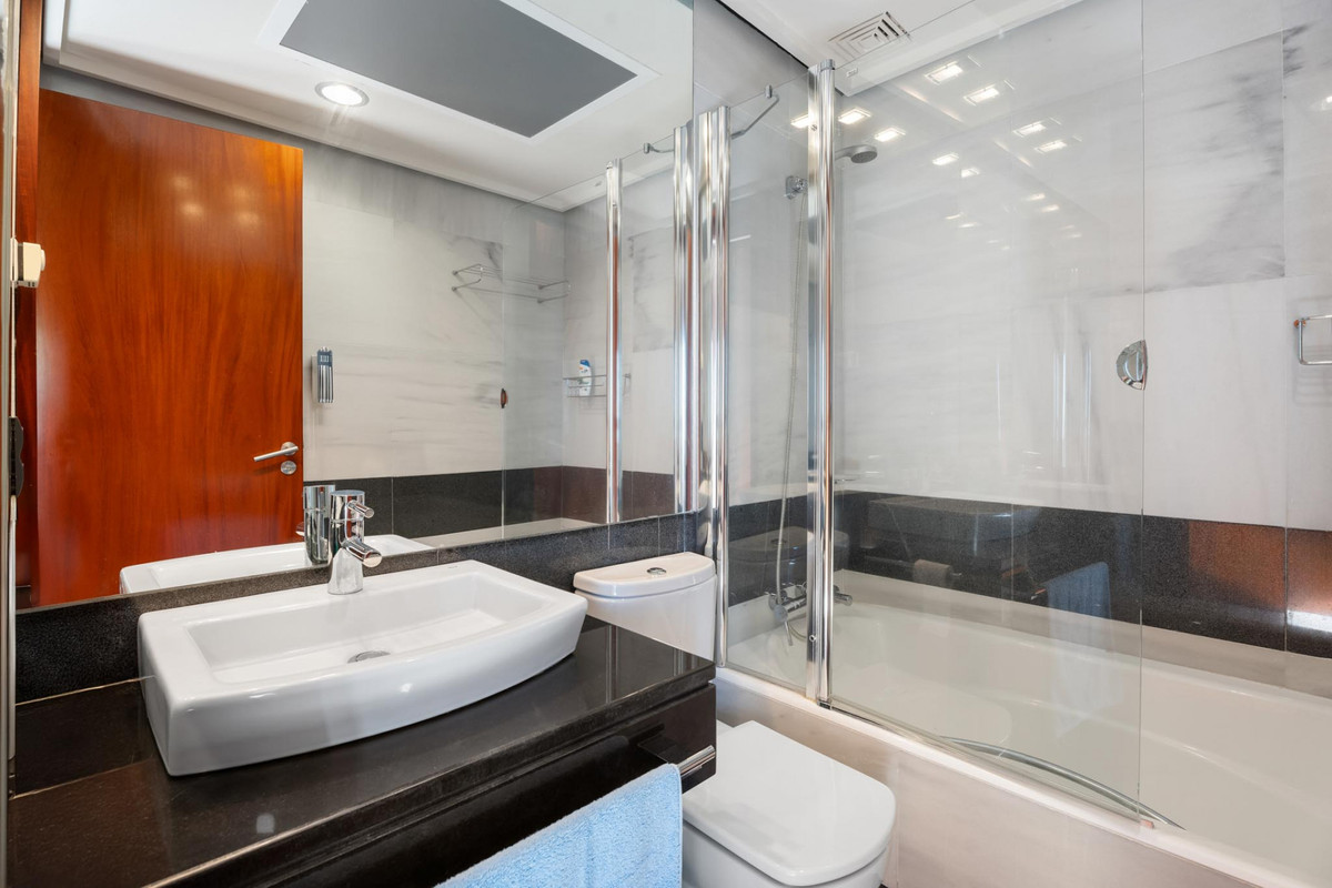 Huis te koop in Altos de los Monteros | 5 slaapkamers H5207968