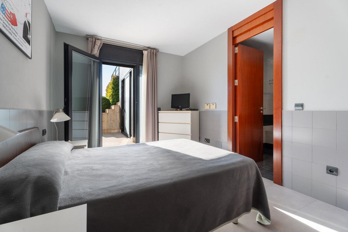 Huis te koop in Altos de los Monteros | 5 slaapkamers H5207968