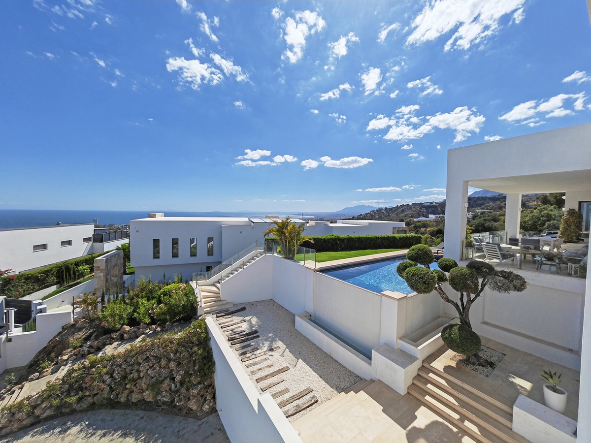 Property main view 32